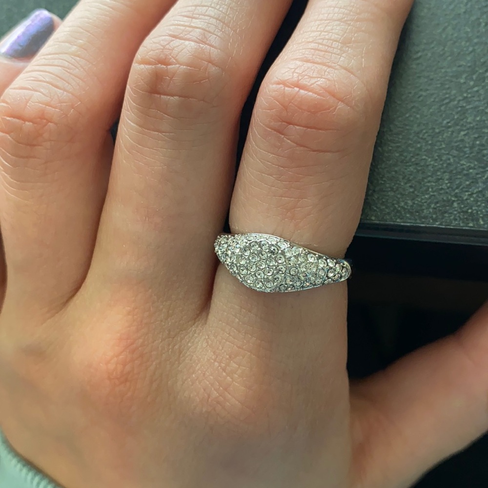 Cubic zirconia silver ring